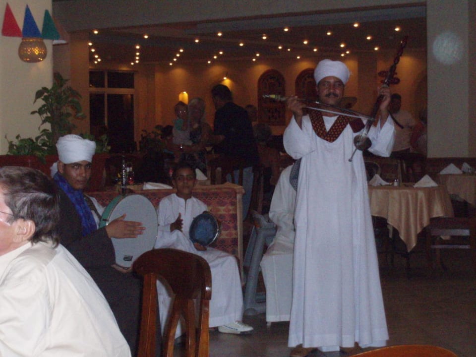 Folklore beim Abendessen Pickalbatros Dana Beach Resort - Hurghada