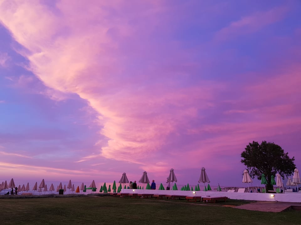 Strand HARPIN Happy Days Beach Hotel