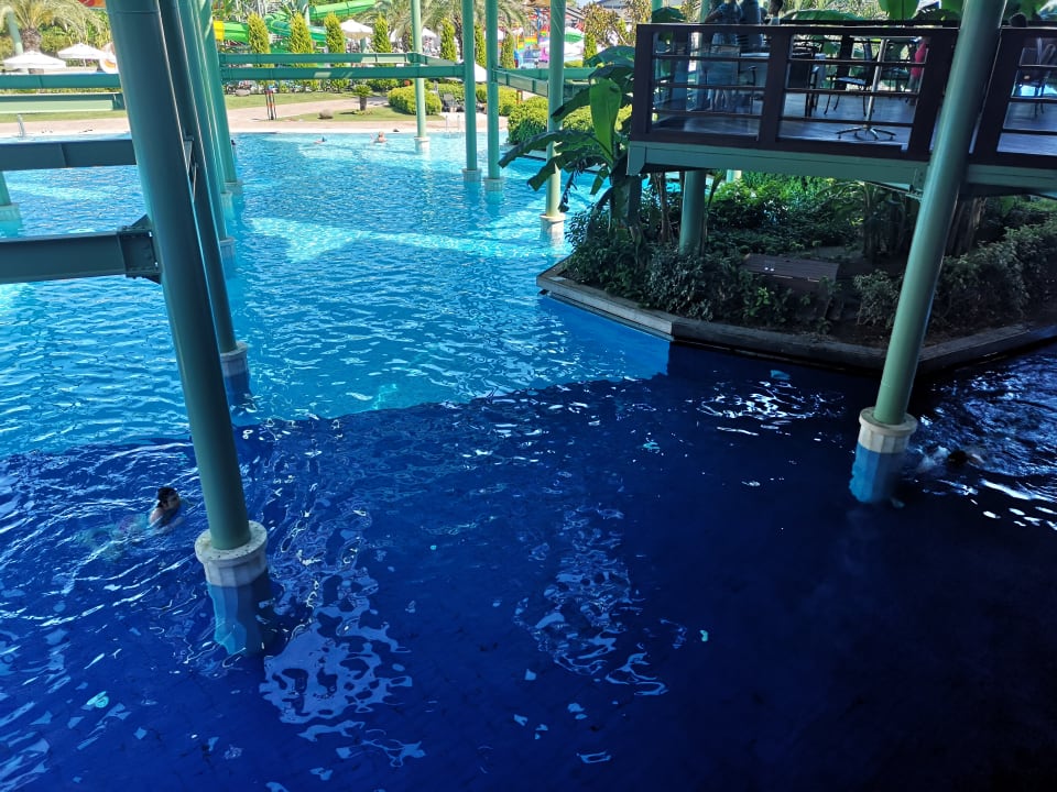 Pool Limak Lara Deluxe Hotel & Resort