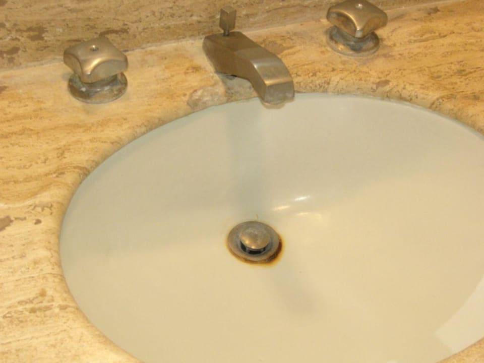 Alte Wascharmaturen Hotel Los Cocos