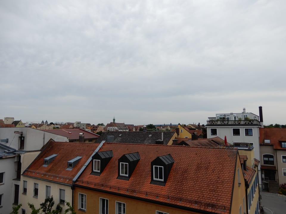 Ausblick Sorat Insel Hotel Regensburg