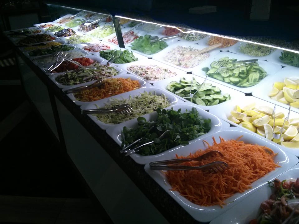 Buffet Hane Family Resort