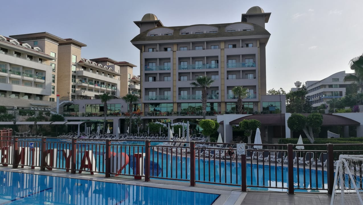 Außenansicht Aydinbey Kings Palace & Spa