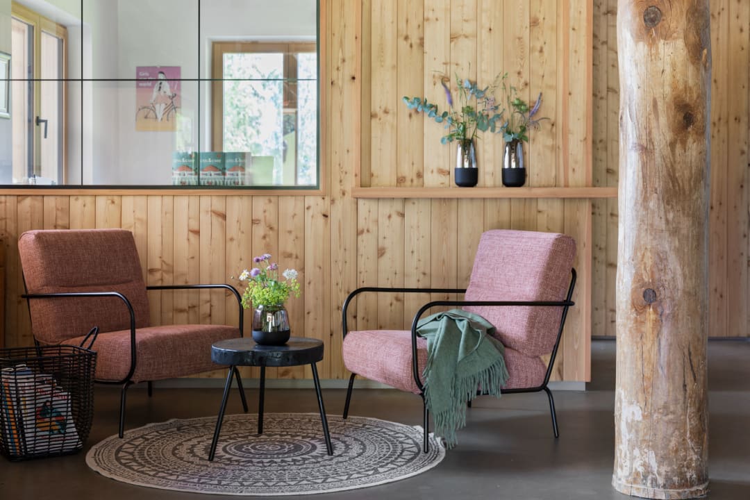 Lobby Apartmenthaus Holzhackerin