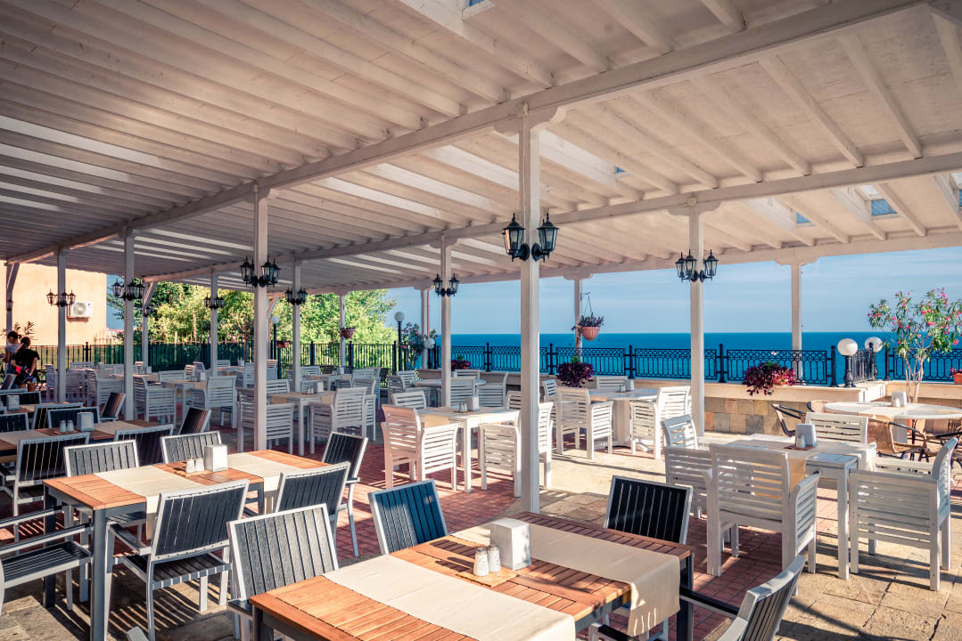 Gastro Hotel Tiva del Mar Beach