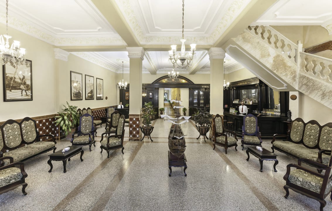 Lobby Hotel Camagüey Colón