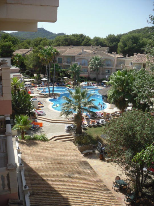 Der große Pool allsun Hotel Lago Playa Park