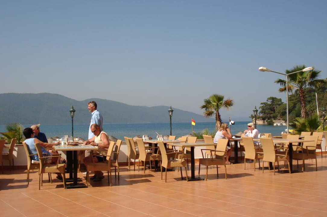 Gästebetreuer Ekber  Hotel Yücelen