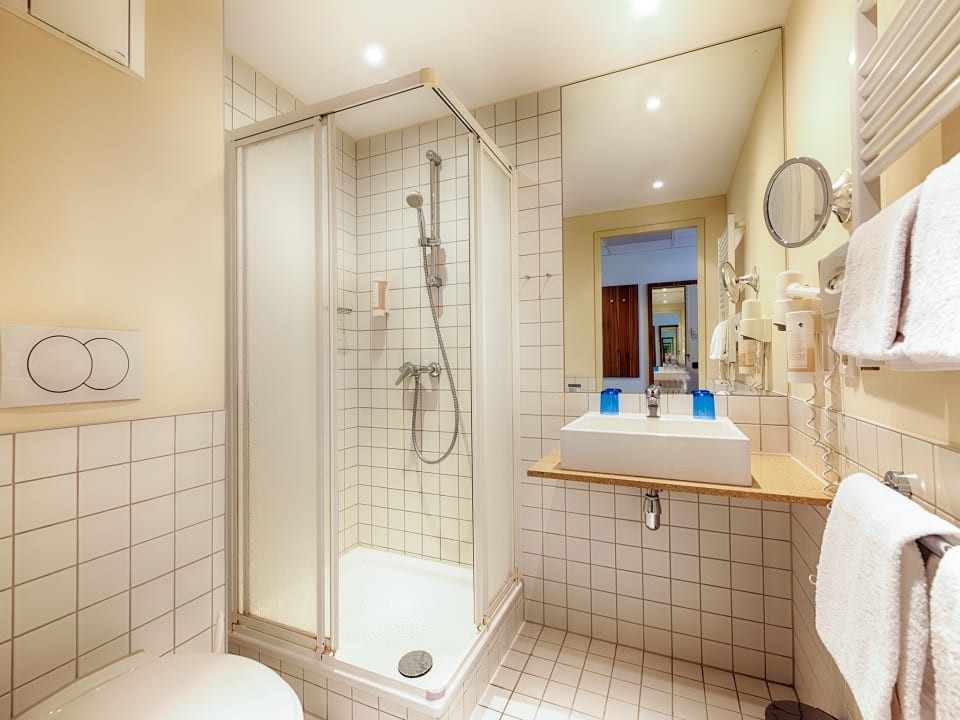 Zimmer B&B Hotel Berlin City-Ost