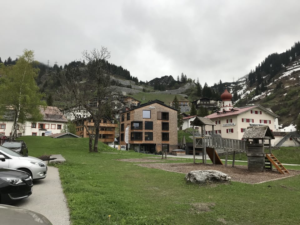 Außenansicht Fuxbau Lodges