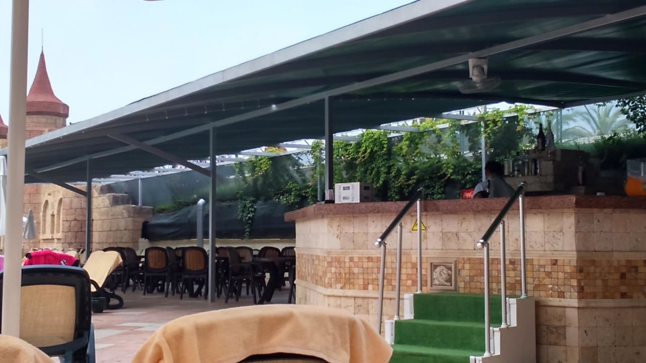 Poolbar Belek Beach Resort Hotel