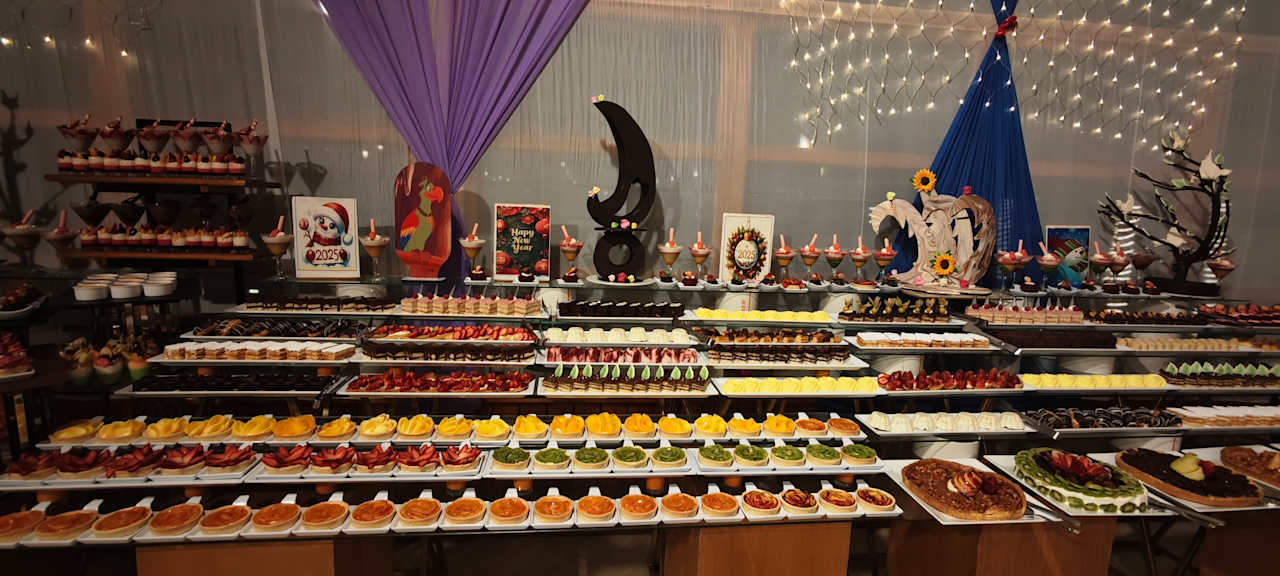 Gastro Three Corners Sea Beach Resort