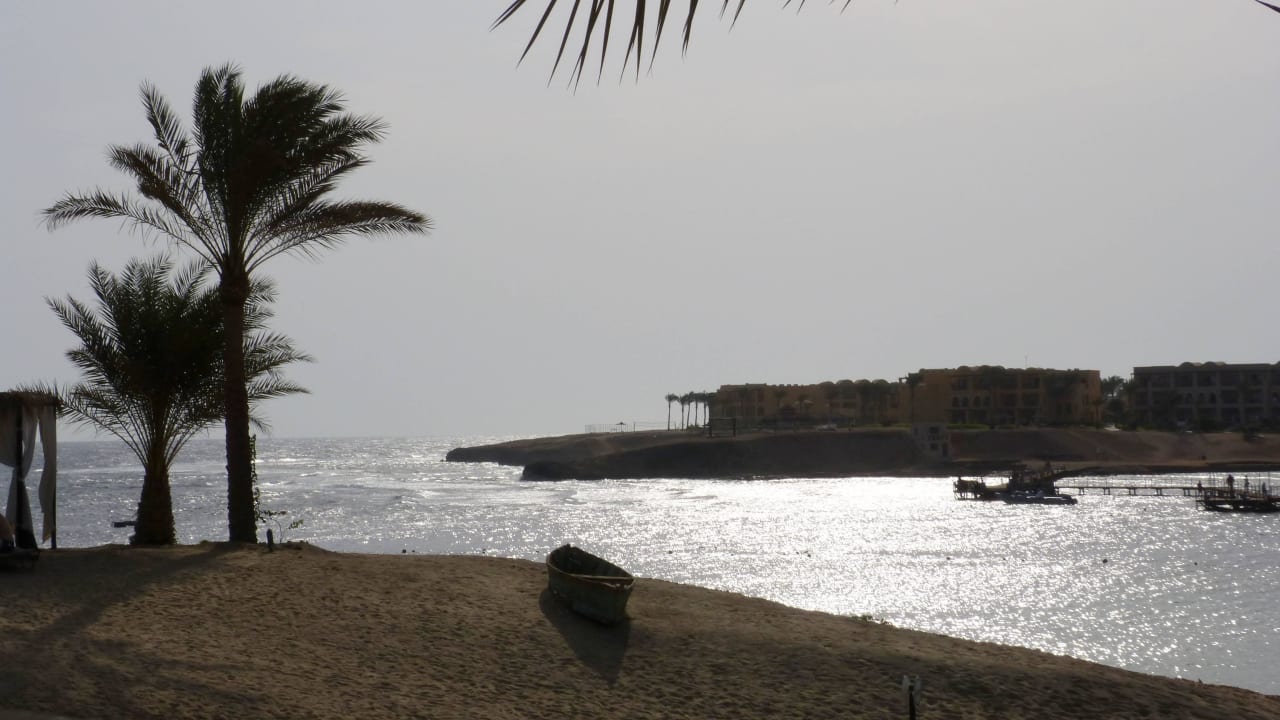 Blick auf die Bucht des Coraya Steigenberger Coraya Beach - Adults only