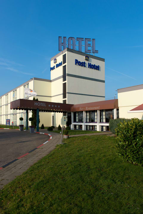 Außenansicht Globales Post & Wellness Hotel