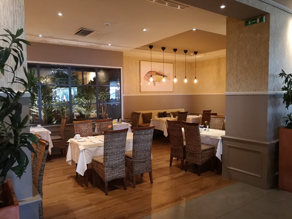 Gastro PortoBay Falésia