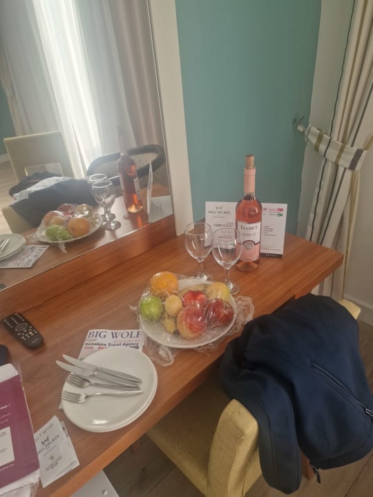 Zimmer Well Palace Side