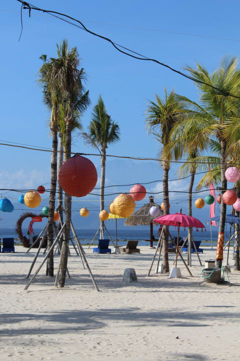 Strand Mahagiri Resort Nusa Lembongan