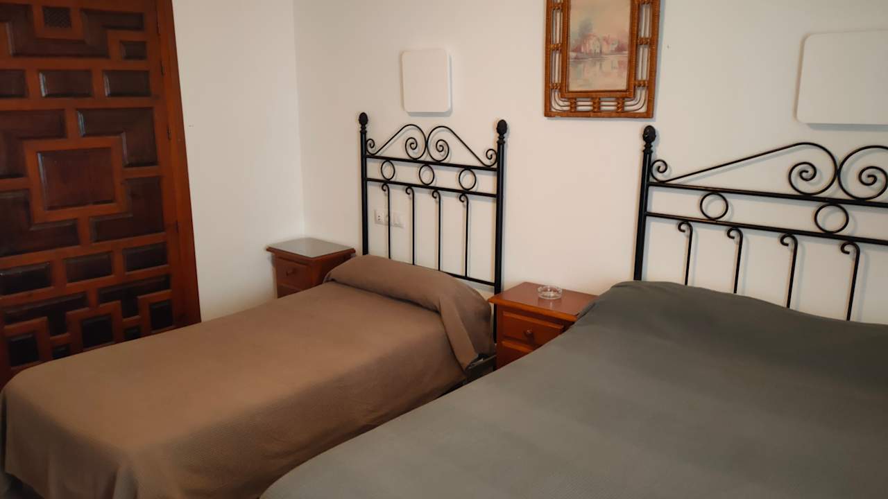 Zimmer Hostal Colon Antequera