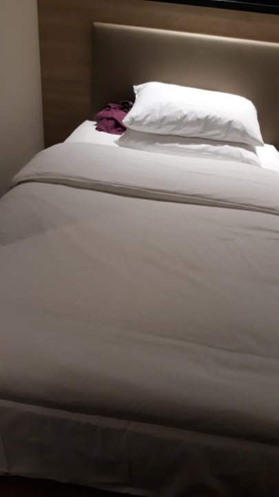 Zimmer Hampton by Hilton Berlin City Centre Alexanderplatz