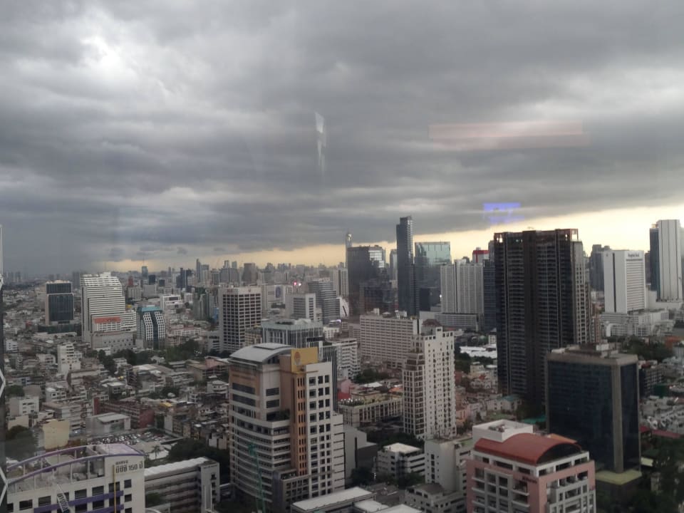 Ausblick: Wow! Eastin Grand Hotel Sathorn