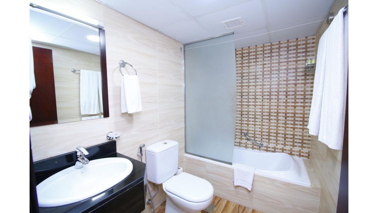 Zimmer Royal Falcon Hotel