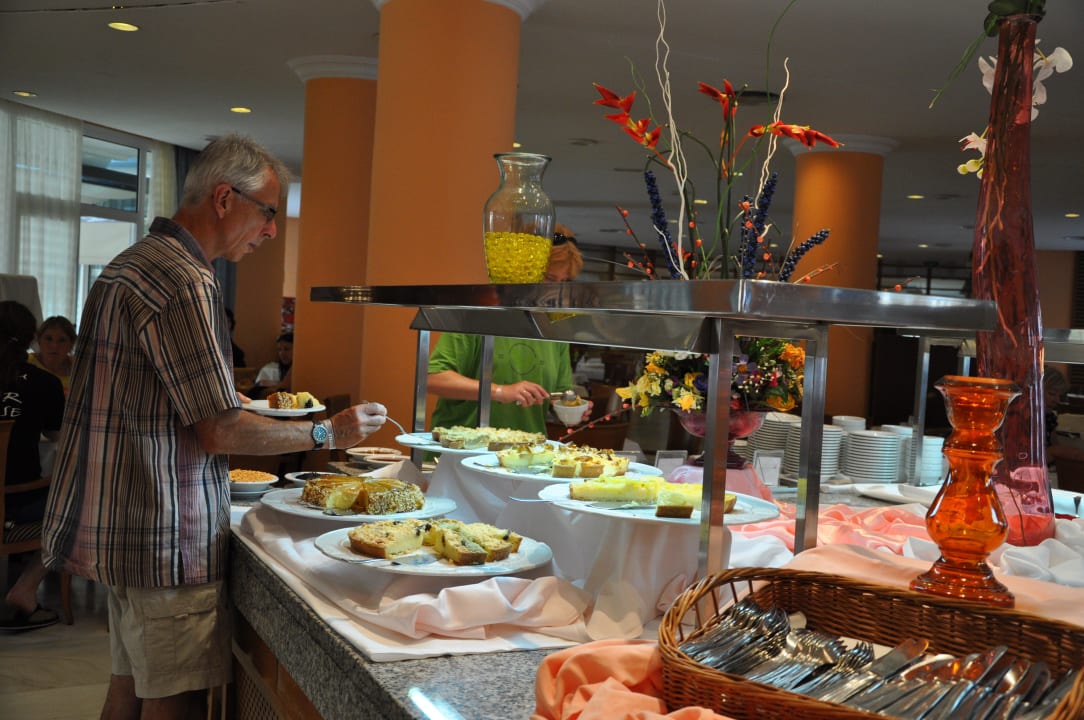 Schöne Präsentation der Speisen Hipotels Bahia Grande