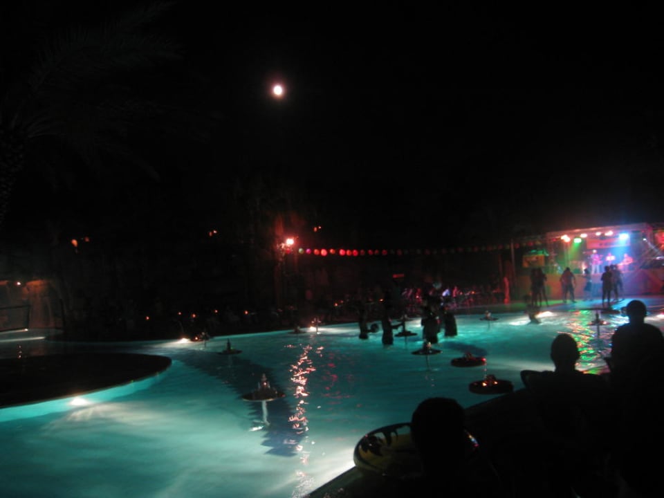 Poolparty am Activitypool Monachus Family Resort Sorgun