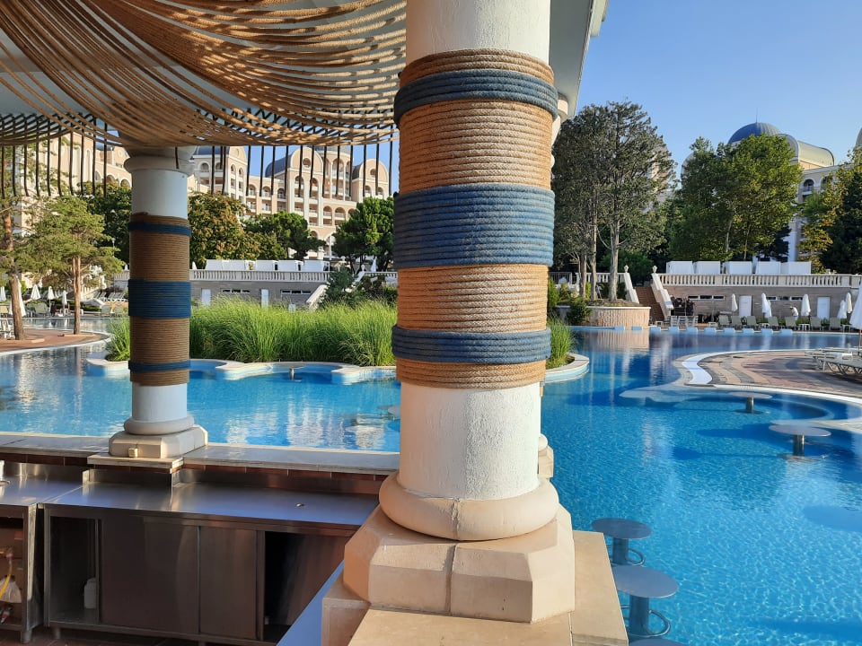 Pool Dreams Sunny Beach Resort & Spa