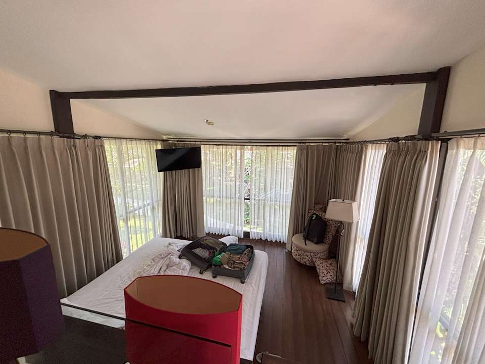 Zimmer Segara Village Hotel