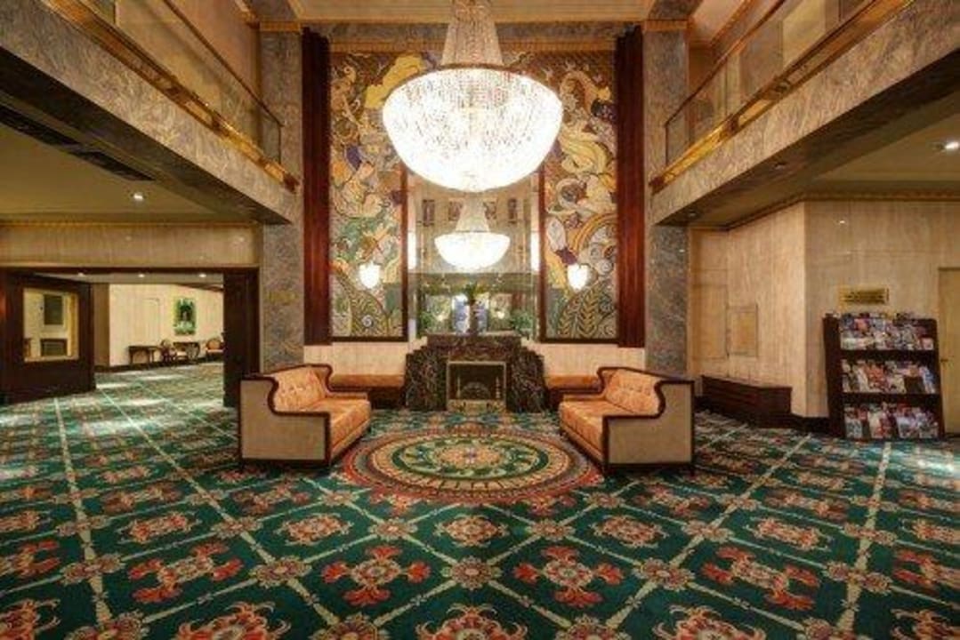 Lobby Wellington Hotel