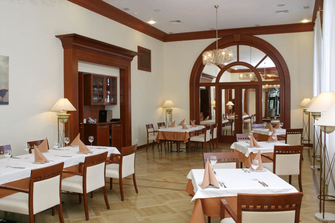 Assambleya hall Hotel Oktiabrskaya