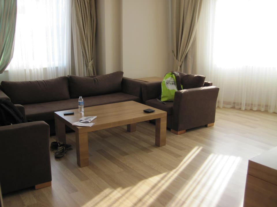 Das Wohnzimmer Wyndham Garden Lara