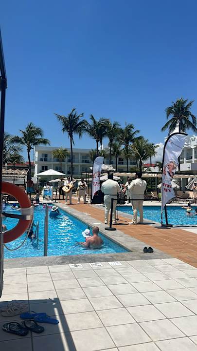 Pool Hotel Riu Palace Riviera Maya