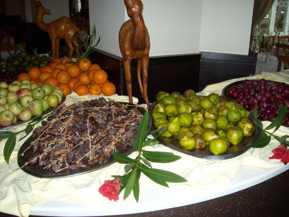 Früchtebuffet am Mittag Hotel Thalassa Mahdia