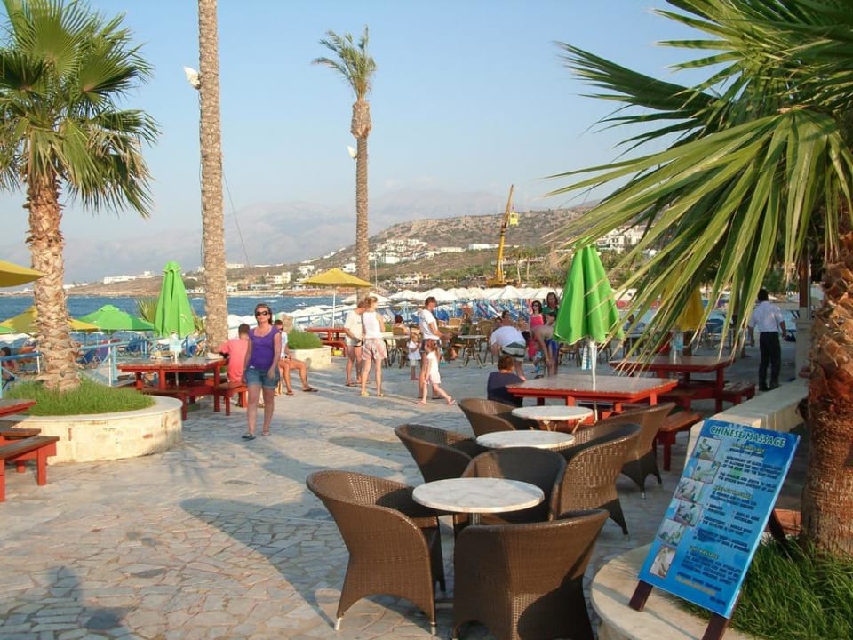 Hotelanlage Eri Beach & Village