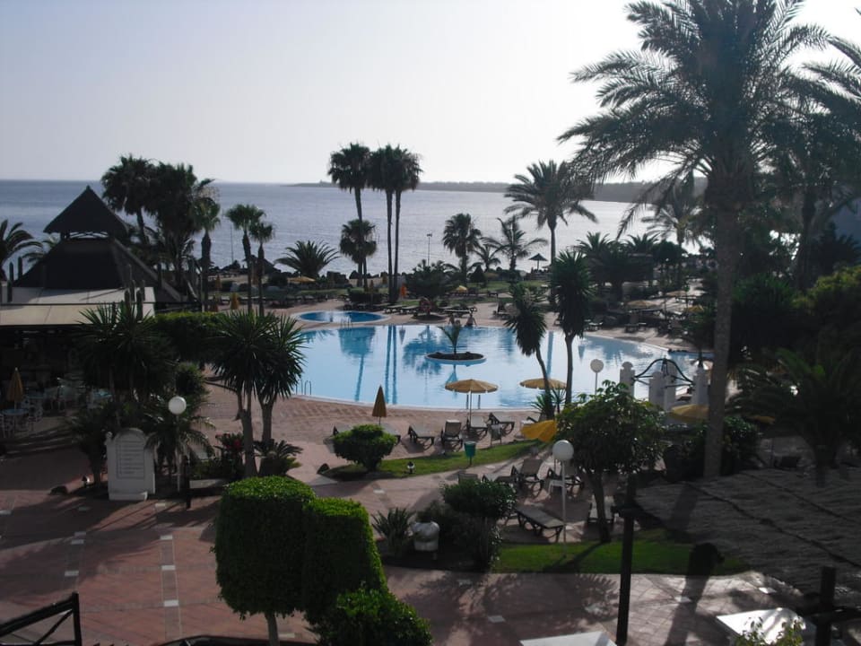 Kleiner Swimmingpool H10 Timanfaya Palace - Adults only
