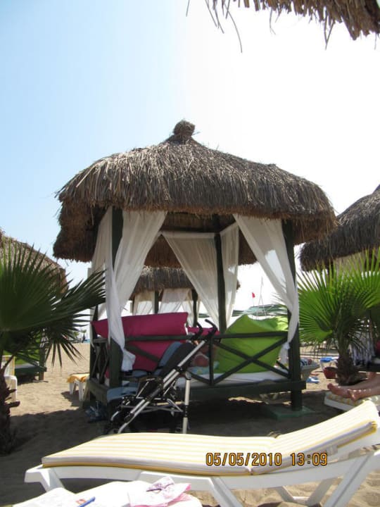 Bali Häuschen am Strand Hotel Delphin Diva