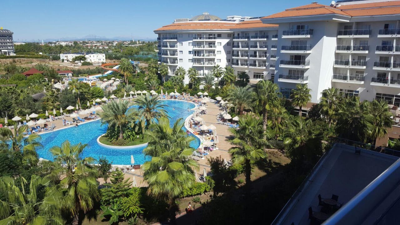 Teil der Poolanlage Seaden Sea World Resort & Spa