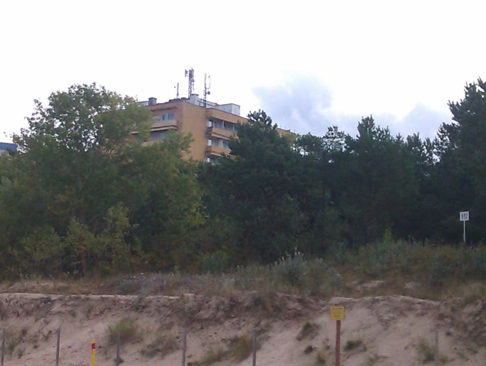 Blick vom Meer  Richtung Hotel Vestina Wellness & Spa Hotel