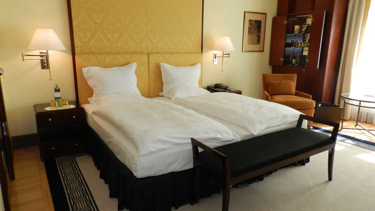 Deluxe-Doppelzimmer Hotel Adlon Kempinski Berlin