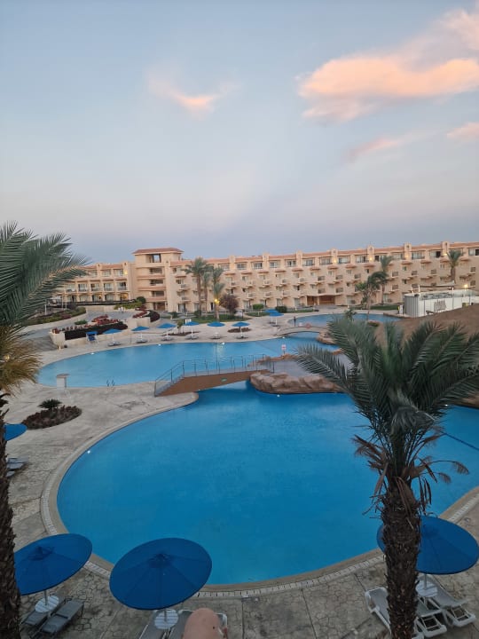 Ausblick Pyramisa Beach Resort Sahl Hasheesh