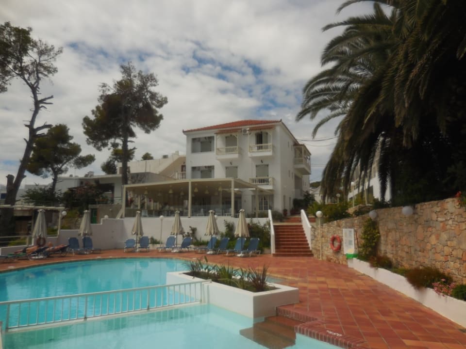 Außenansicht Hotel Paradise Alonissos