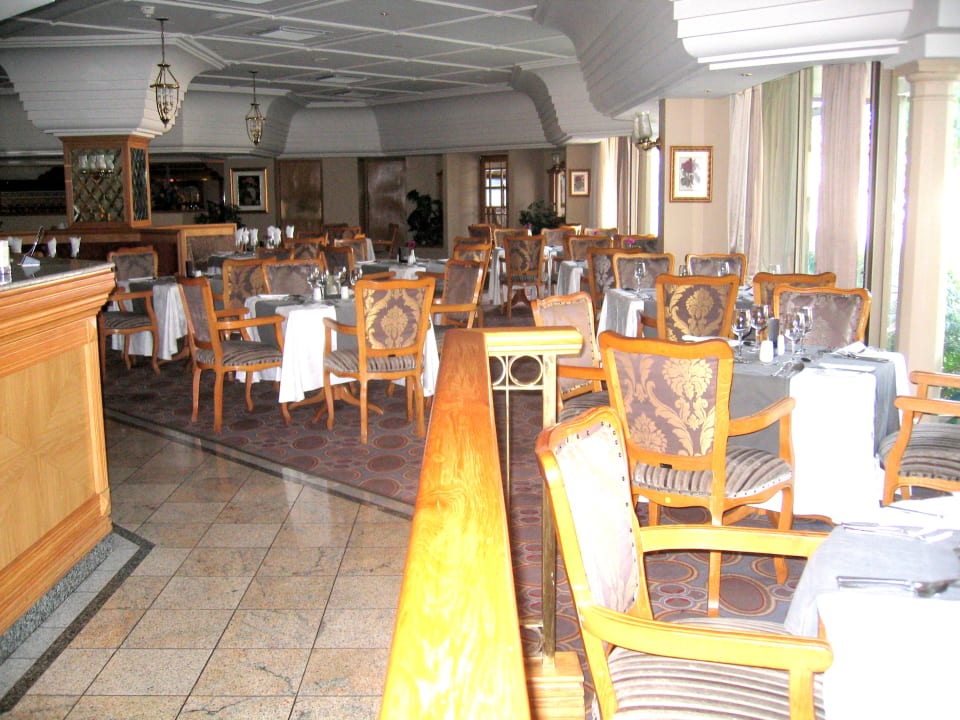 Gastro Safari Court Hotel