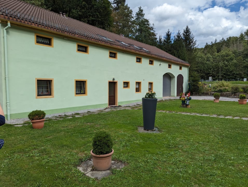 Außenansicht Pension Mittelndorfer Mühle