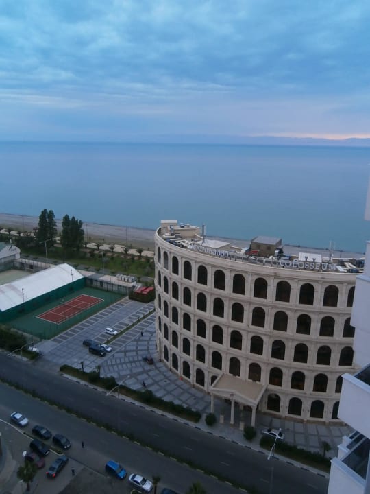 Ausblick vom Balkon nach rechts Hotel 19