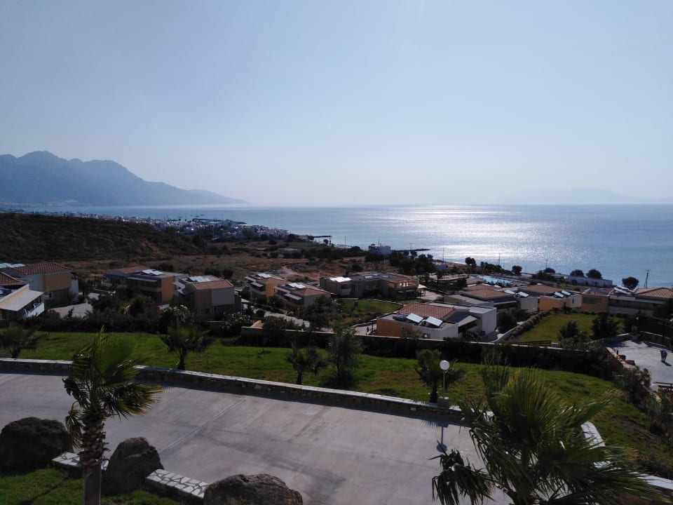 Gartenanlage Grand Blue Beach Hotel