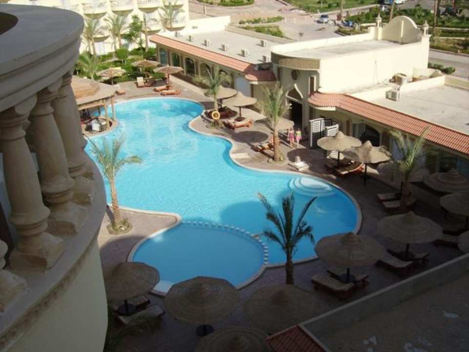 Basen w Festival Club Riviera Aqua Park Resort