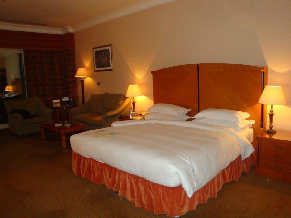 55 qm großes Zimmer Al Raha Beach Resort & Spa