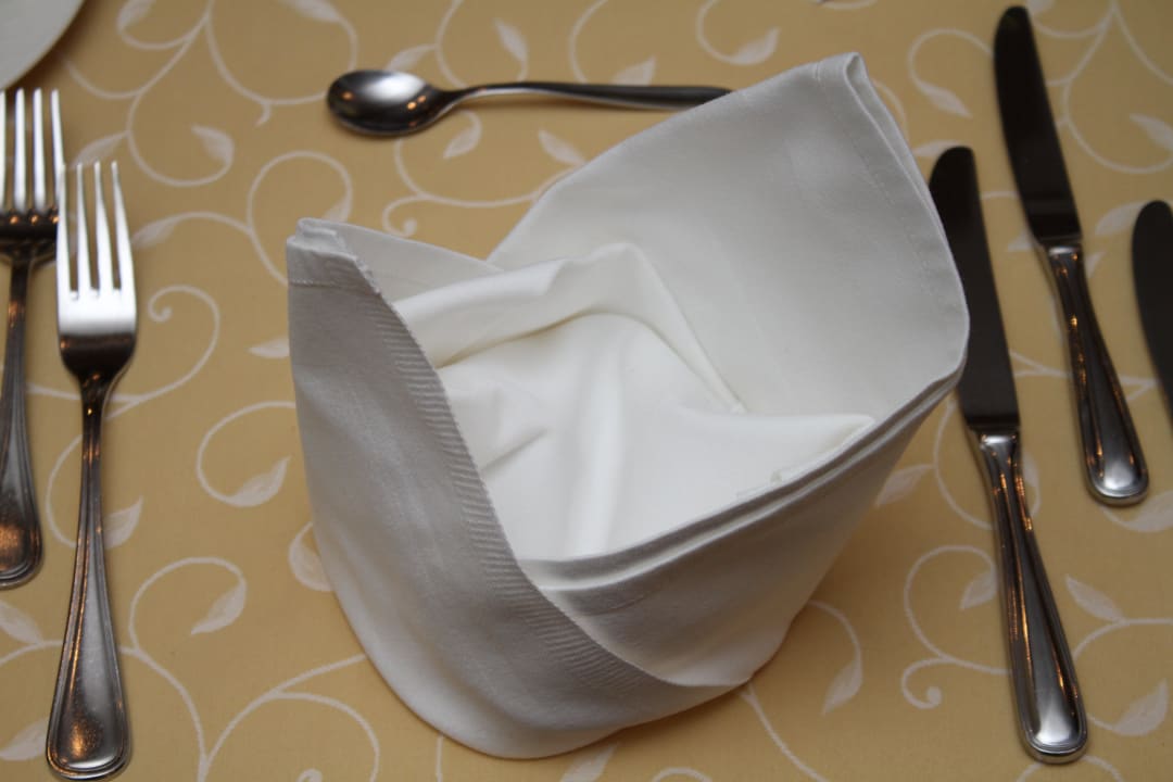 Immer anders gefaltet Hotel Belmont