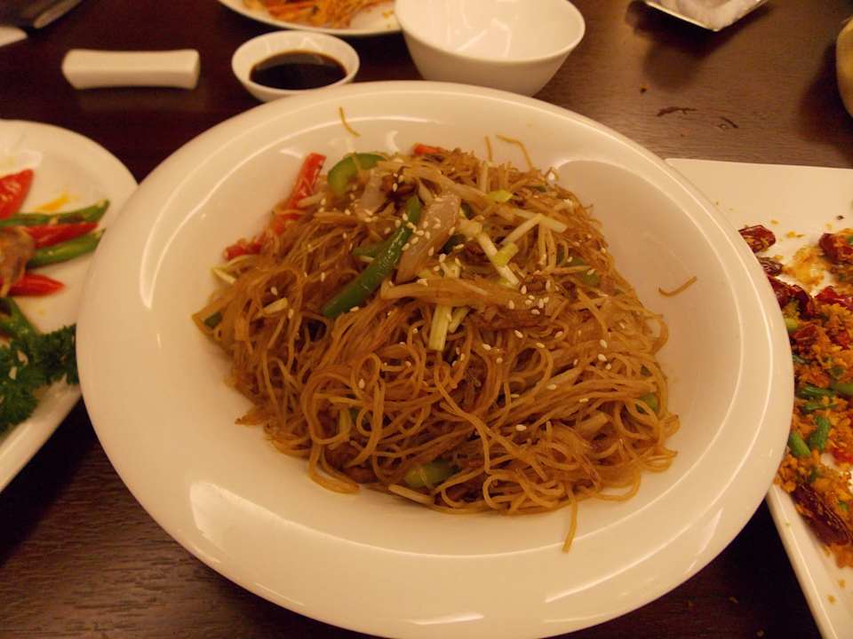 Fried noodles  Hotel Four Points by Sheraton Suzhou